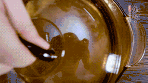 加山藥、毛豆再煮15分鐘。