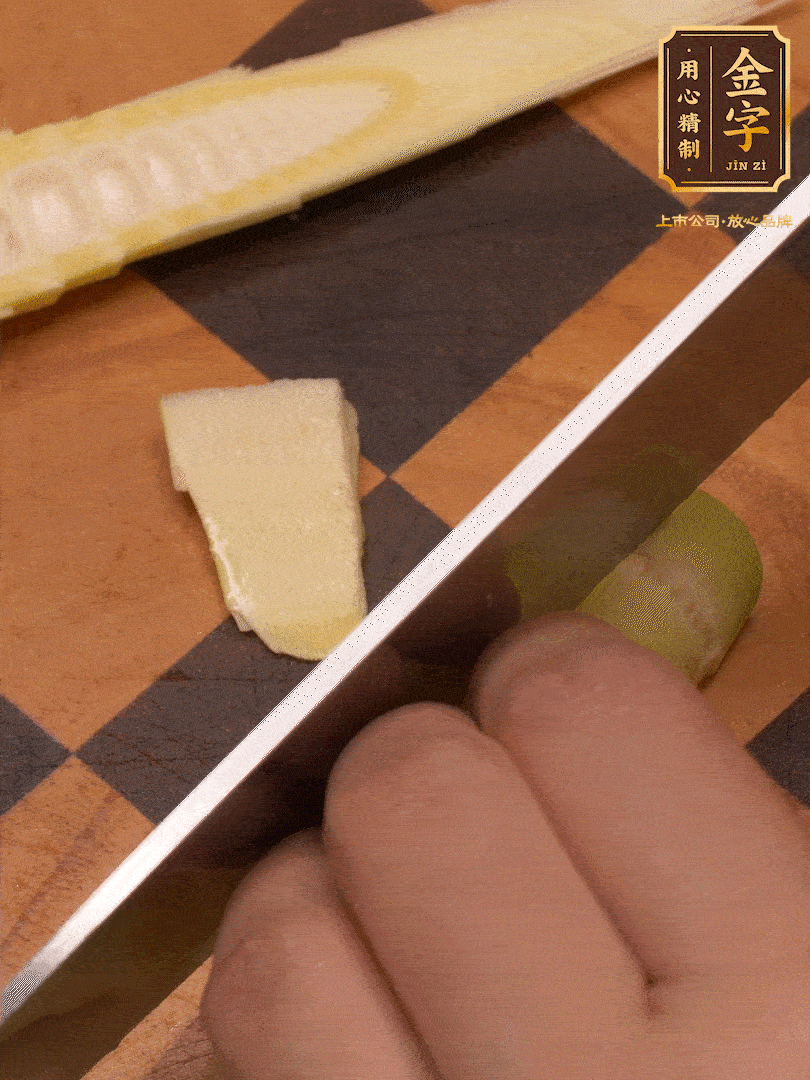 雷筍，剝?nèi)ネ鈿ぃ谐啥?>
					</div>
					<span>步驟 3/7</span>
					<p>雷筍，剝?nèi)ネ鈿ぃ谐啥?/p>
				</li><li>
					<div   id=