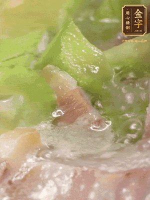 加一點(diǎn)糖、1碗開(kāi)水煮到絲瓜半透明